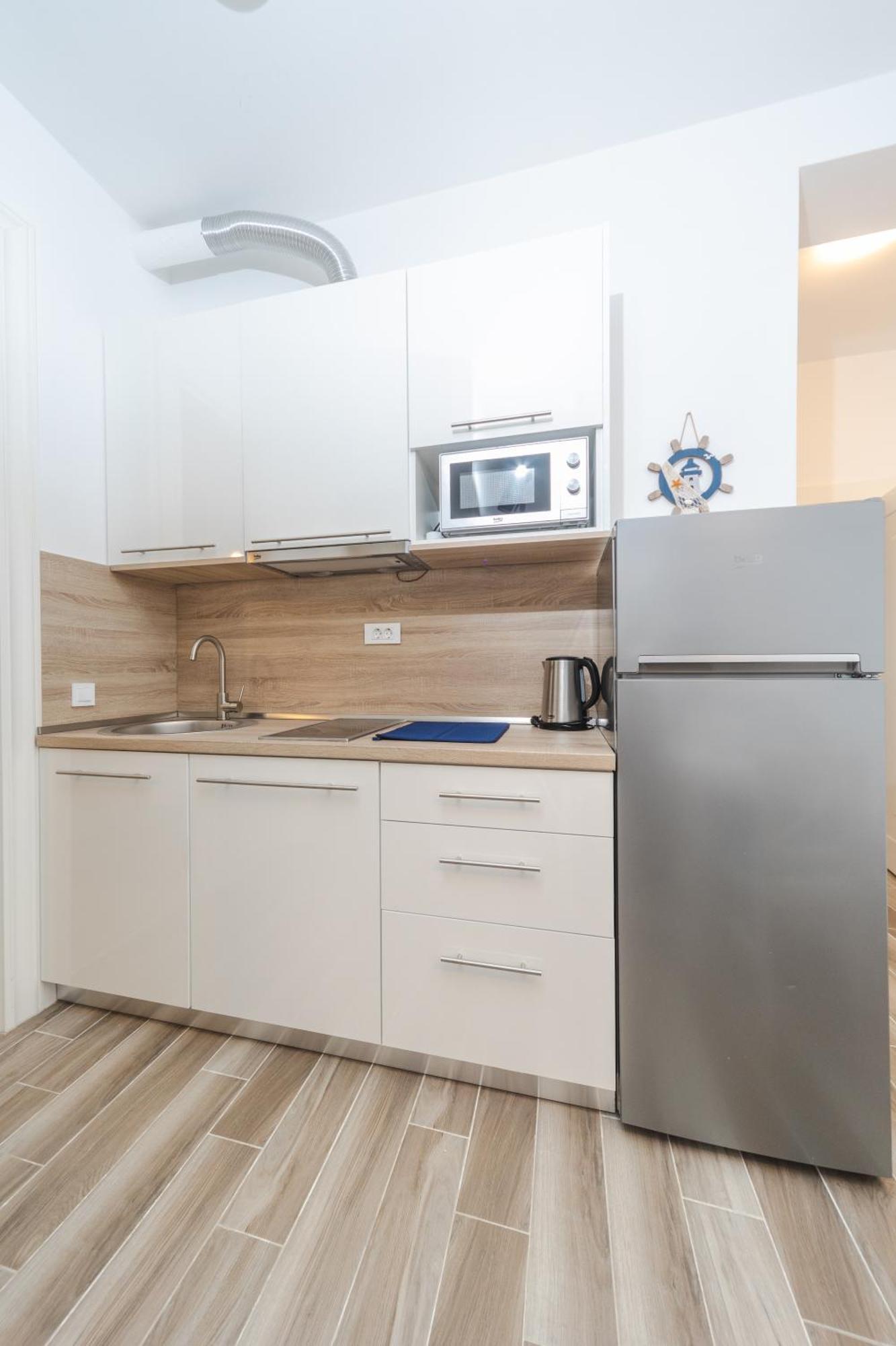 La Barca Apartments Bečići المظهر الخارجي الصورة