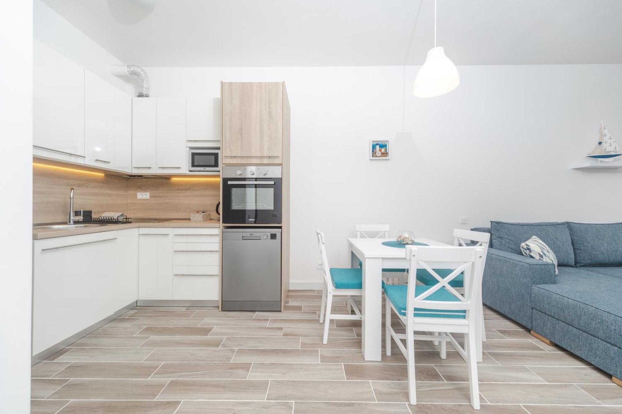 La Barca Apartments Bečići المظهر الخارجي الصورة